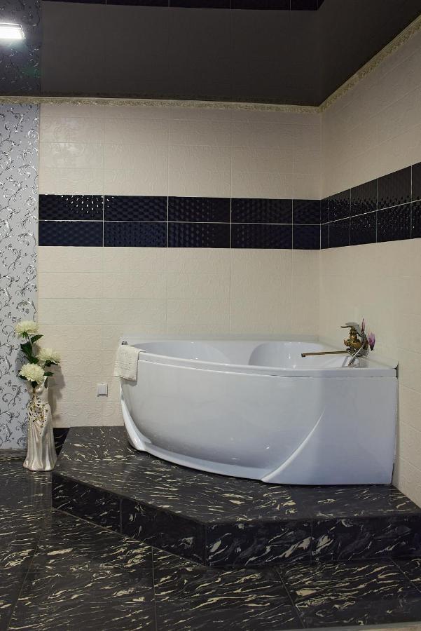 Hotel Royal Poltava Dış mekan fotoğraf