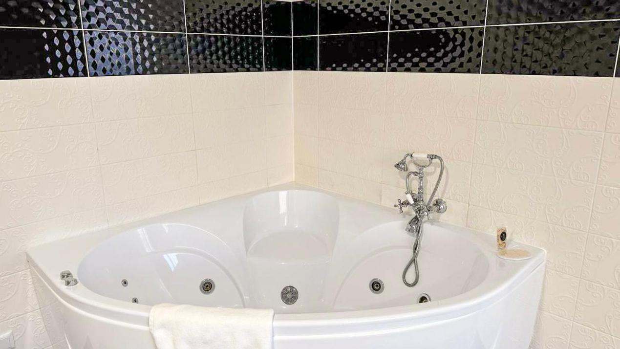 Hotel Royal Poltava Dış mekan fotoğraf