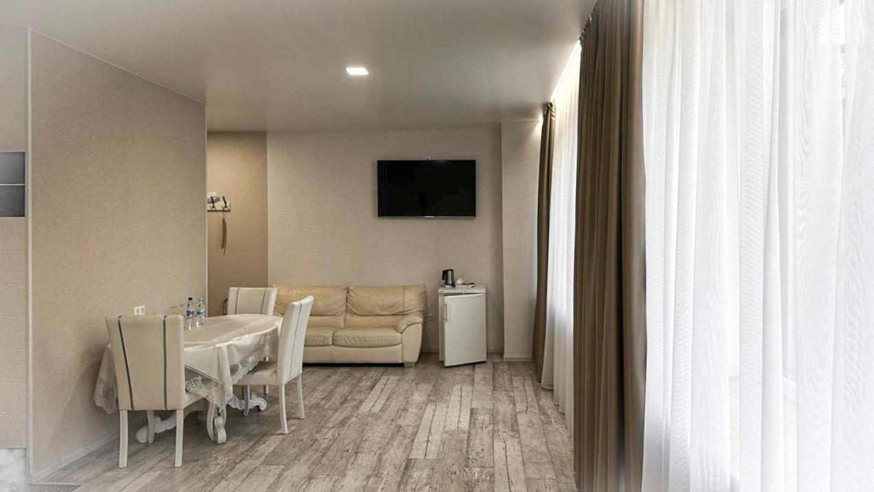 Hotel Royal Poltava Dış mekan fotoğraf